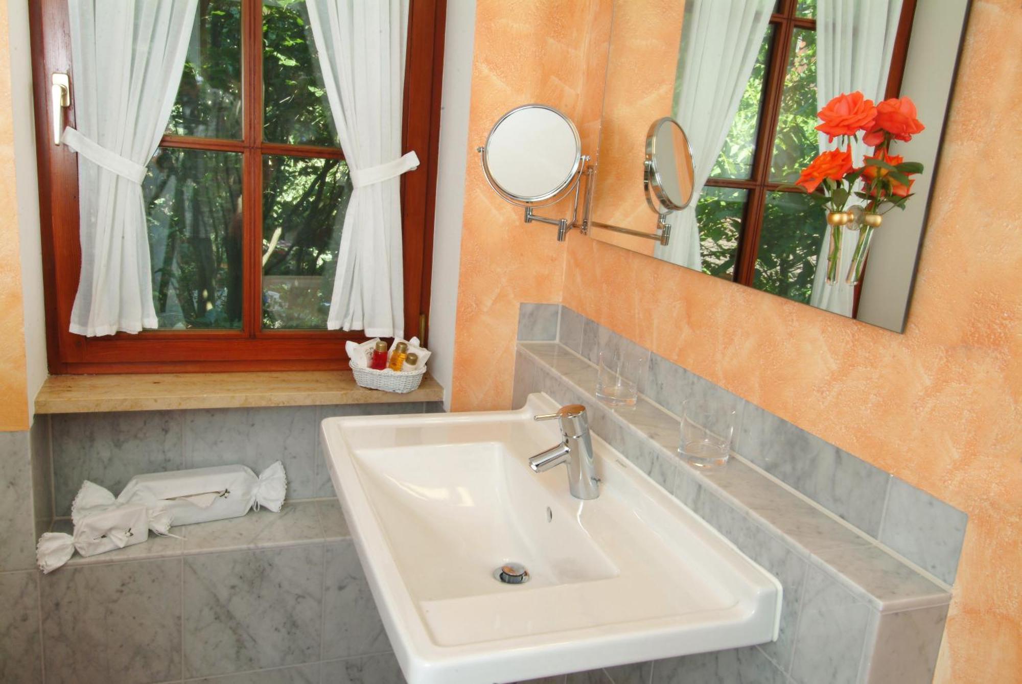 Hotel Leicht Biebelried المظهر الخارجي الصورة