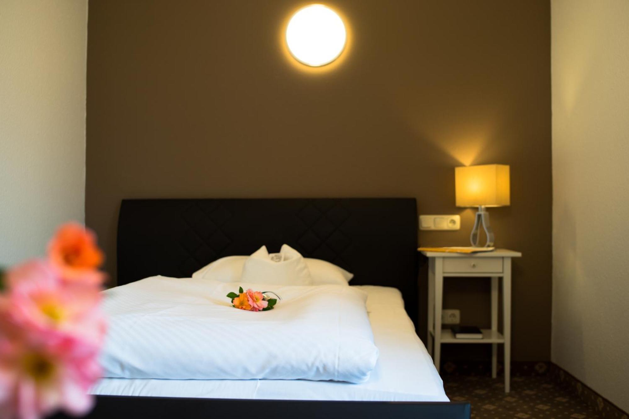 Hotel Leicht Biebelried المظهر الخارجي الصورة
